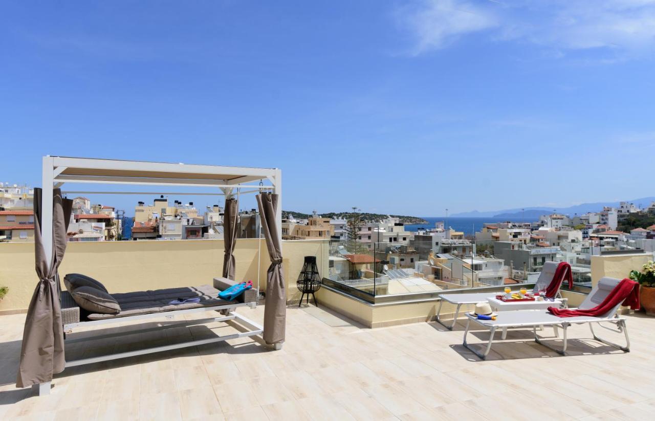 Luxury Lake View Center House อายิโอสนิโกลาโอส ภายนอก รูปภาพ